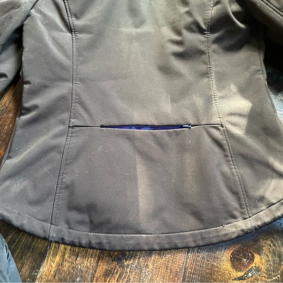 Halifax Traders Down and Feather Jacket - Picture 5 of 6